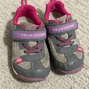 Tsukihoshi Gray and Pink Girls Sneakers